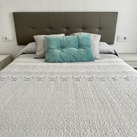 Precioso Apartamento 3 Dormitorios, Aire Acondicionado Menos 10 Min A Pie Feria Jerez De La Frontera Exterior foto