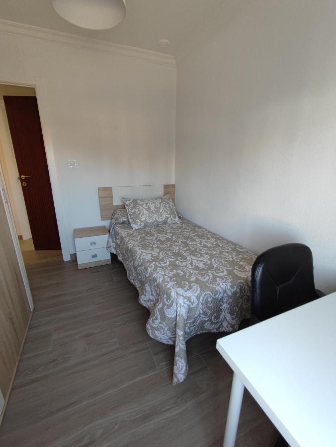 Precioso Apartamento 3 Dormitorios, Aire Acondicionado Menos 10 Min A Pie Feria Jerez De La Frontera Exterior foto